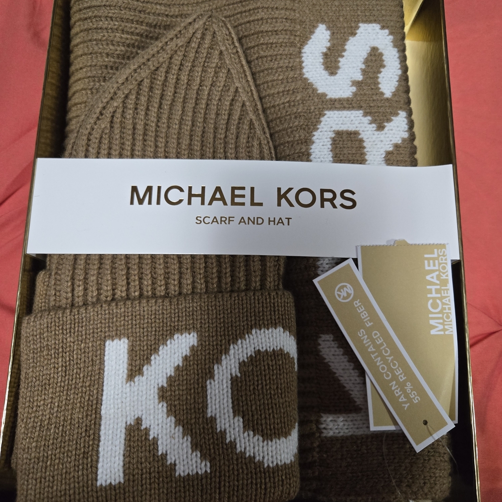 Michael Kors Brown Scarf and Hat Set